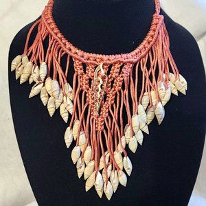 Stunning Vintage Macrame Cowrie shell choker